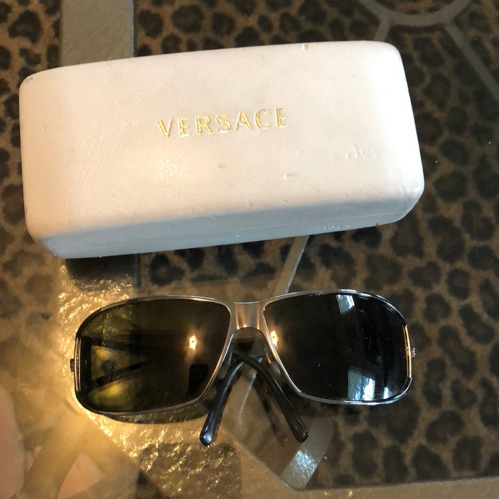 Men’s sunglasses
